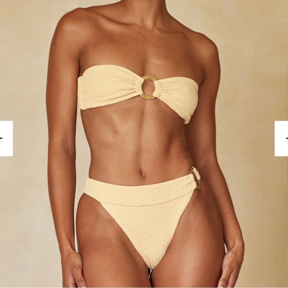 MONDAY SWIMWEAR